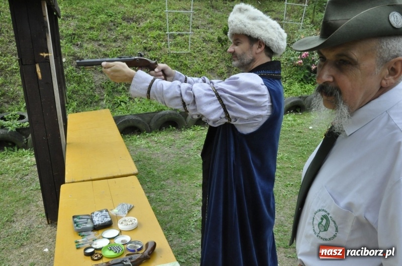 Zdjęcie w galerii na portalu naszraciborz.pl: Strzelanie królewskie AD 2018. Ekipa poprawczaka zgarnęła dwa złota wiadomości z regionu