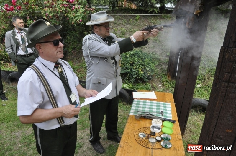 Zdjęcie w galerii na portalu naszraciborz.pl: Strzelanie królewskie AD 2018. Ekipa poprawczaka zgarnęła dwa złota wiadomości z regionu