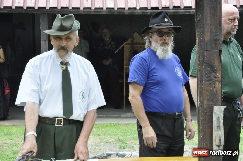 Zdjęcie w galerii na portalu naszraciborz.pl: Strzelanie królewskie AD 2018. Ekipa poprawczaka zgarnęła dwa złota wiadomości z regionu