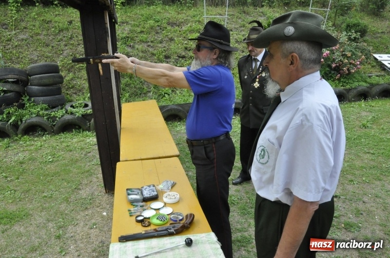 Zdjęcie w galerii na portalu naszraciborz.pl: Strzelanie królewskie AD 2018. Ekipa poprawczaka zgarnęła dwa złota wiadomości z regionu