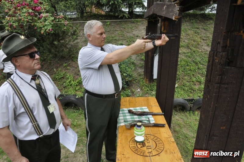 Zdjęcie w galerii na portalu naszraciborz.pl: Strzelanie królewskie AD 2018. Ekipa poprawczaka zgarnęła dwa złota wiadomości z regionu