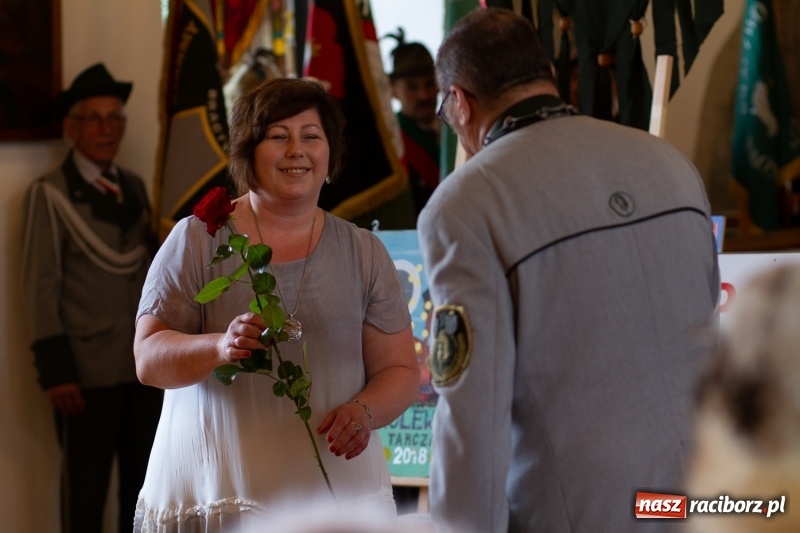 Zdjęcie w galerii na portalu naszraciborz.pl: Raciborski król kurkowy AD 2018 zasiadł na tronie i pozdrowił raciborzan  wiadomości z regionu
