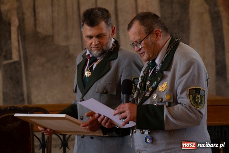 Zdjęcie w galerii na portalu naszraciborz.pl: Raciborski król kurkowy AD 2018 zasiadł na tronie i pozdrowił raciborzan  wiadomości z regionu