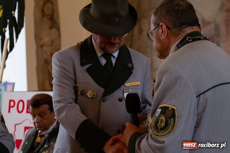 Zdjęcie w galerii na portalu naszraciborz.pl: Raciborski król kurkowy AD 2018 zasiadł na tronie i pozdrowił raciborzan  wiadomości z regionu