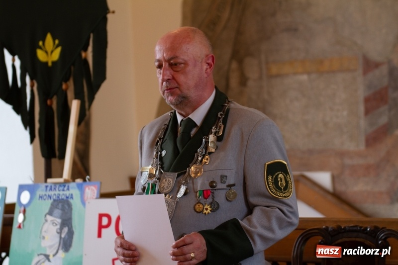 Zdjęcie w galerii na portalu naszraciborz.pl: Raciborski król kurkowy AD 2018 zasiadł na tronie i pozdrowił raciborzan  wiadomości z regionu