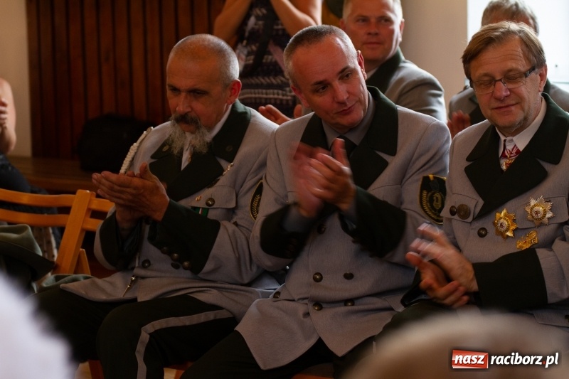 Zdjęcie w galerii na portalu naszraciborz.pl: Raciborski król kurkowy AD 2018 zasiadł na tronie i pozdrowił raciborzan  wiadomości z regionu