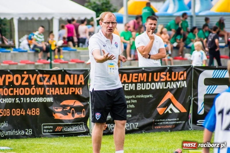 Zdjęcie w galerii na portalu naszraciborz.pl: Piłkarskie zmagania żaków młodszych podczas Tworków Cup 2018 wiadomości z regionu