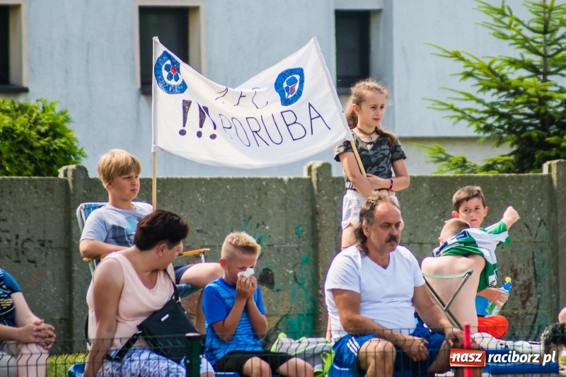 Zdjęcie w galerii na portalu naszraciborz.pl: Piłkarskie zmagania żaków młodszych podczas Tworków Cup 2018 wiadomości z regionu