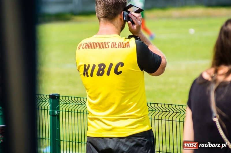 Zdjęcie w galerii na portalu naszraciborz.pl: Piłkarskie zmagania żaków młodszych podczas Tworków Cup 2018 wiadomości z regionu