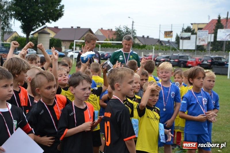 Zdjęcie w galerii na portalu naszraciborz.pl: Piłkarskie zmagania żaków młodszych podczas Tworków Cup 2018 wiadomości z regionu