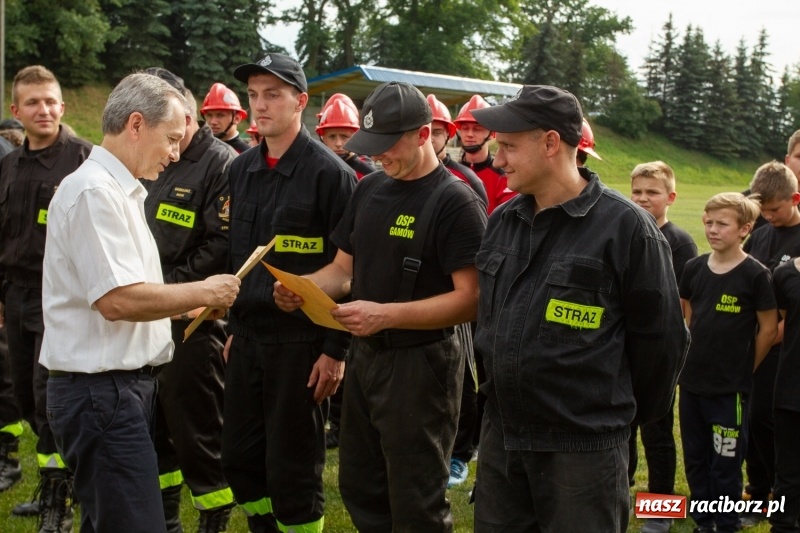 Zdjęcie w galerii na portalu naszraciborz.pl: Rudnik kontra Brzeźnica. Sztafeta zdecydowała o złocie. Brzeźnickie strażaczki najlepsze wiadomości z regionu