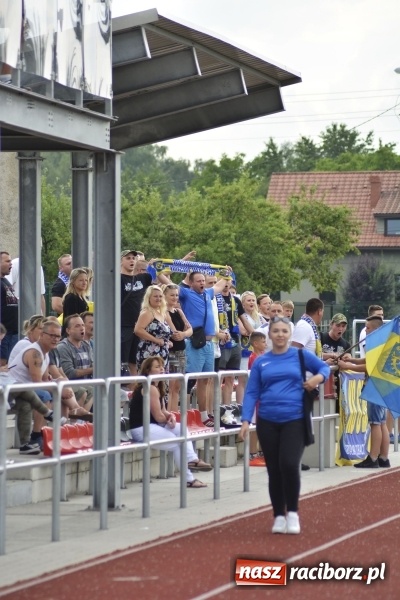 Zdjęcie w galerii na portalu naszraciborz.pl: Kuźnia przegrała w Czyżowicach. Stal zagra w barażu o A klasę wiadomości z regionu