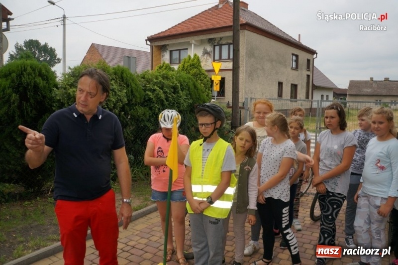 Zdjęcie w galerii na portalu naszraciborz.pl: Uczniowie z Budzisk zdali egzamin na kartę rowerową wiadomości z regionu