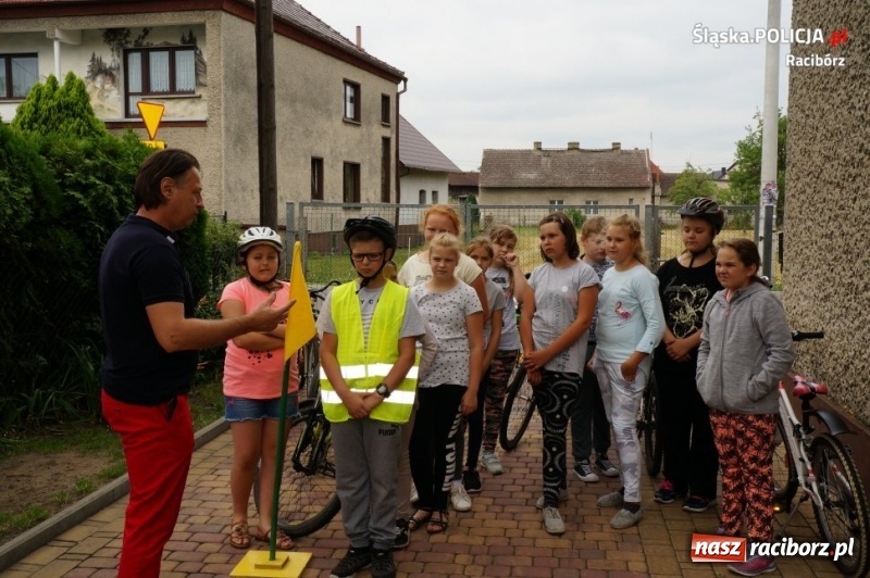 Zdjęcie w galerii na portalu naszraciborz.pl: Uczniowie z Budzisk zdali egzamin na kartę rowerową wiadomości z regionu
