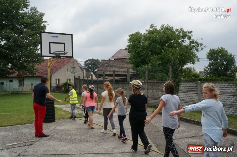 Zdjęcie w galerii na portalu naszraciborz.pl: Uczniowie z Budzisk zdali egzamin na kartę rowerową wiadomości z regionu