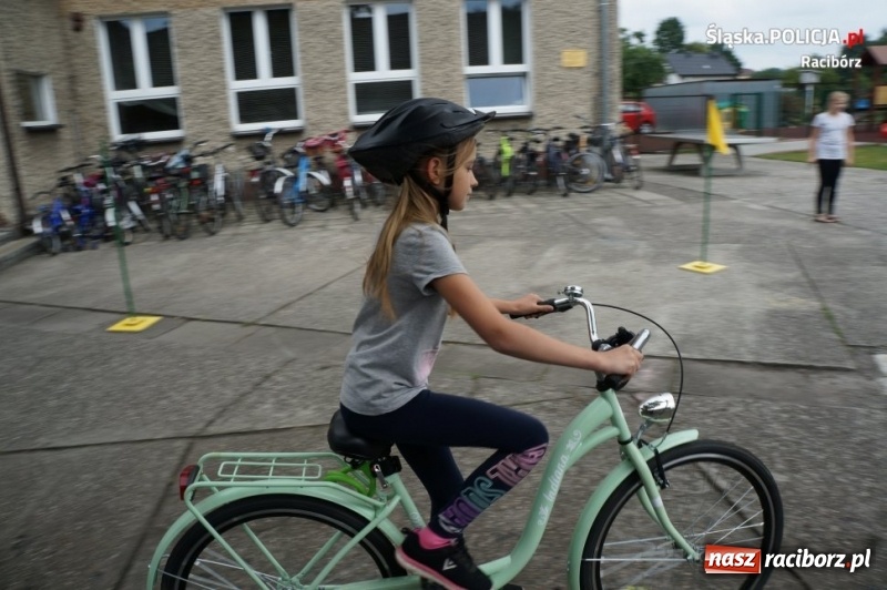 Zdjęcie w galerii na portalu naszraciborz.pl: Uczniowie z Budzisk zdali egzamin na kartę rowerową wiadomości z regionu