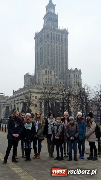 Zdjęcie w galerii na portalu naszraciborz.pl: Warto żyć, by pomagać… młodzież z Nędzy poznała postać Ireny Sendlerowej wiadomości z regionu
