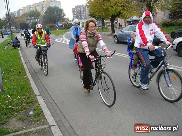 Zdjęcie w galerii na portalu naszraciborz.pl: Rowerowa Masa Krytyczna wiadomości z regionu