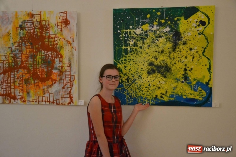 Zdjęcie w galerii na portalu naszraciborz.pl: Spontaniczne ekspresje - wernisaż wystawy na Zamku Piastowskim  wiadomości z regionu