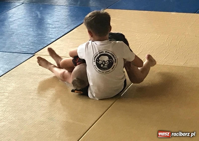 Zdjęcie w galerii na portalu naszraciborz.pl: Młodzi Łamatorzy na rybnickich matach  wiadomości z regionu