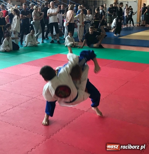 Zdjęcie w galerii na portalu naszraciborz.pl: Młodzi Łamatorzy na rybnickich matach  wiadomości z regionu