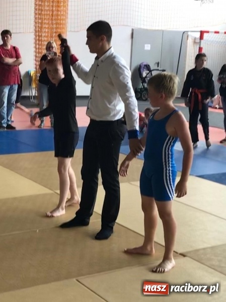 Zdjęcie w galerii na portalu naszraciborz.pl: Młodzi Łamatorzy na rybnickich matach  wiadomości z regionu