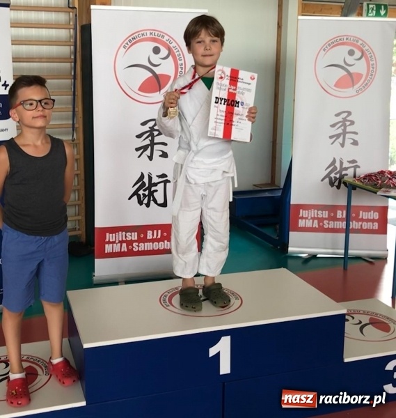 Zdjęcie w galerii na portalu naszraciborz.pl: Młodzi Łamatorzy na rybnickich matach  wiadomości z regionu