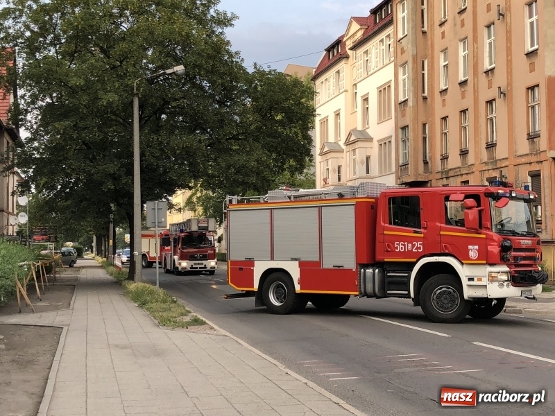 Zdjęcie w galerii na portalu naszraciborz.pl: Lokator zbagatelizował zakaz palenia w piecu i zadymił remontowane poddasze kamienicy wiadomości z regionu