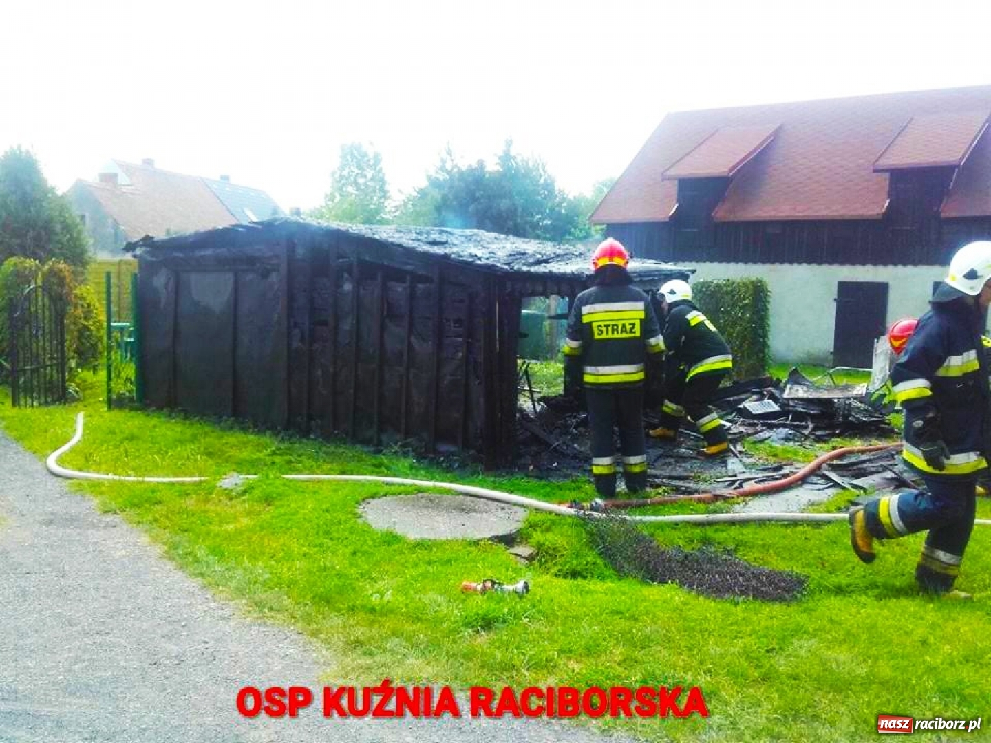 Zdjęcie w galerii na portalu naszraciborz.pl: W Nędzy spłonęła drewniana szopa. Ktoś celowo zaprószył ogień  wiadomości z regionu