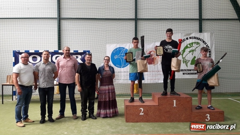 Zdjęcie w galerii na portalu naszraciborz.pl: W Rudach odbyły się V Mistrzostwa Polski w Wędkarstwie Spławikowym młodzieżowych ośrodków wychowawczych wiadomości z regionu