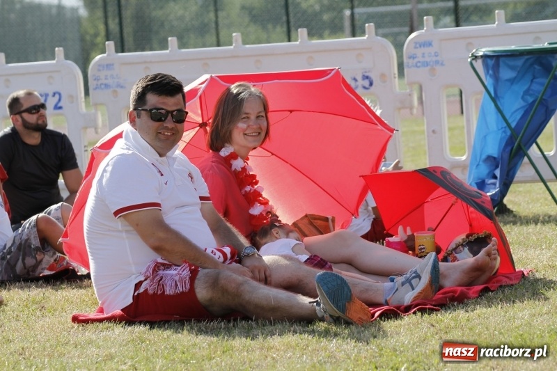 Zdjęcie w galerii na portalu naszraciborz.pl: Kuźnia Raciborska. Piłkarski piknik przy ulicy Lewandowskiego  wiadomości z regionu