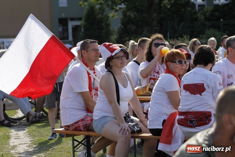 Zdjęcie w galerii na portalu naszraciborz.pl: Kuźnia Raciborska. Piłkarski piknik przy ulicy Lewandowskiego  wiadomości z regionu