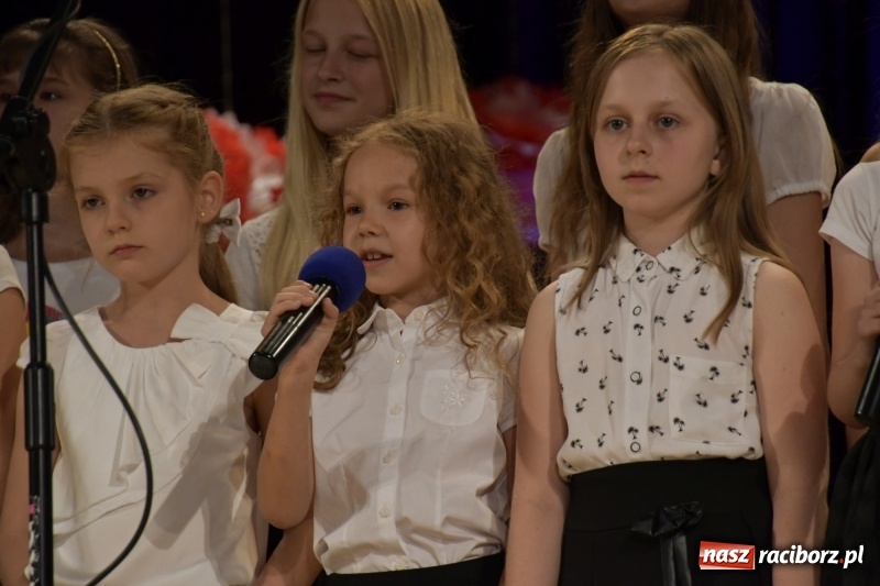 Zdjęcie w galerii na portalu naszraciborz.pl: Orły, Superorły i Orliki - Gala Laureatów SP18 wiadomości z regionu