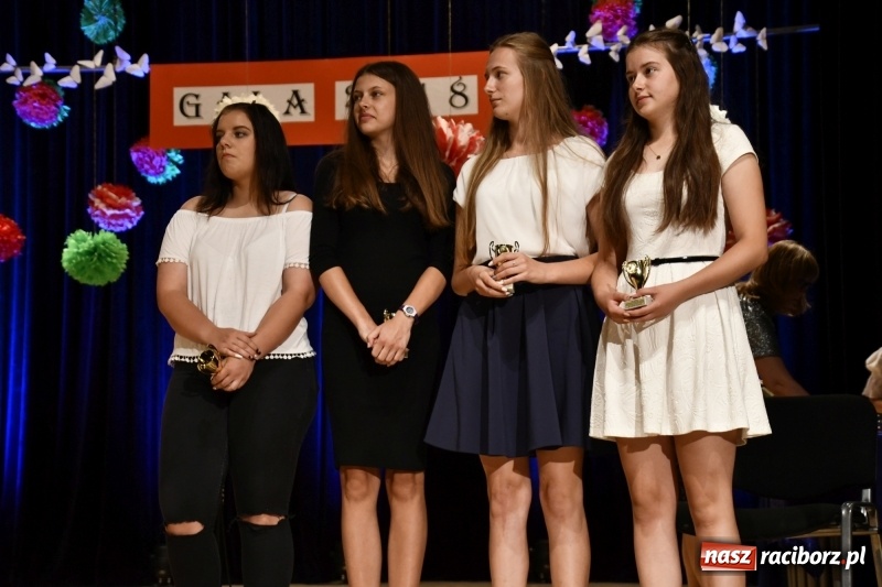 Zdjęcie w galerii na portalu naszraciborz.pl: Orły, Superorły i Orliki - Gala Laureatów SP18 wiadomości z regionu