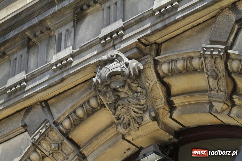 Zdjęcie w galerii na portalu naszraciborz.pl: Rozpoczyna się ostatni etap modernizacji dawnego sądu krajowego w Raciborzu. To będzie perła wśród gmachów Temidy wiadomości z regionu