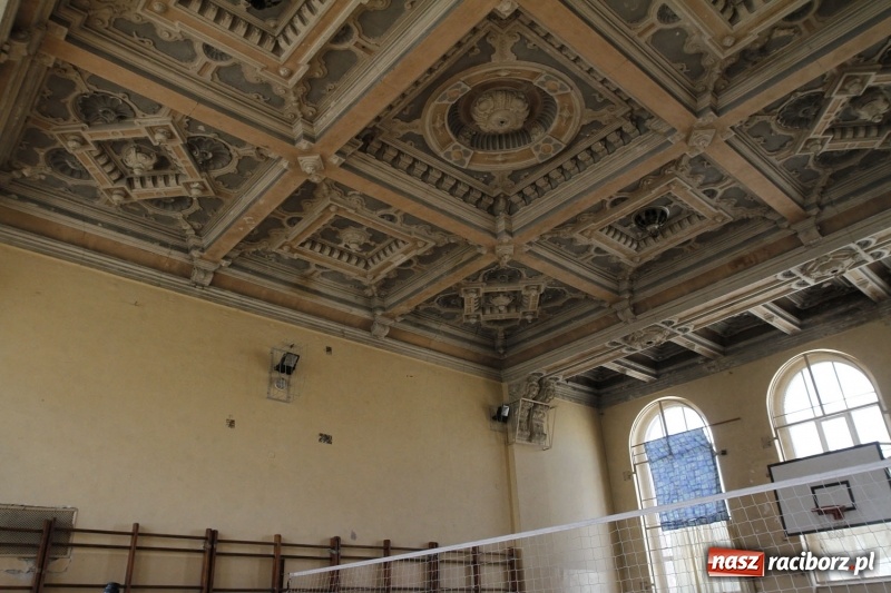 Zdjęcie w galerii na portalu naszraciborz.pl: Rozpoczyna się ostatni etap modernizacji dawnego sądu krajowego w Raciborzu. To będzie perła wśród gmachów Temidy wiadomości z regionu