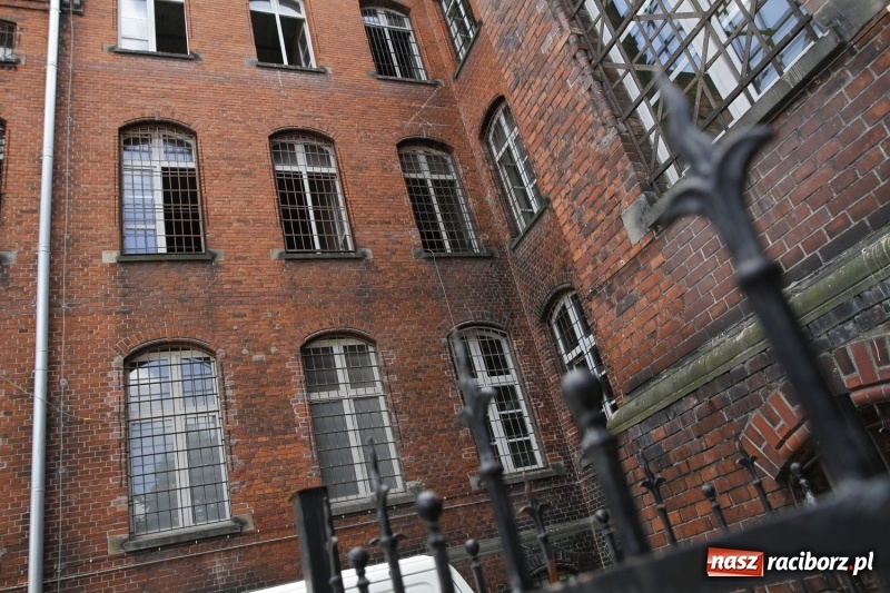 Zdjęcie w galerii na portalu naszraciborz.pl: Rozpoczyna się ostatni etap modernizacji dawnego sądu krajowego w Raciborzu. To będzie perła wśród gmachów Temidy wiadomości z regionu
