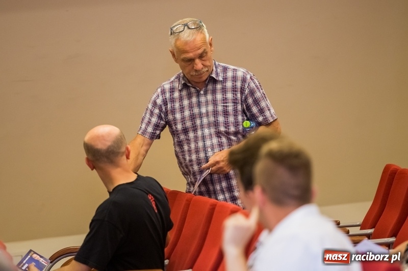 Zdjęcie w galerii na portalu naszraciborz.pl: Dziesięć obietnic Dariusza Polowego. Przyszły kandydat na prezydenta Raciborza odsłonił część kart, ale na konkrety trzeba poczekać wiadomości z regionu