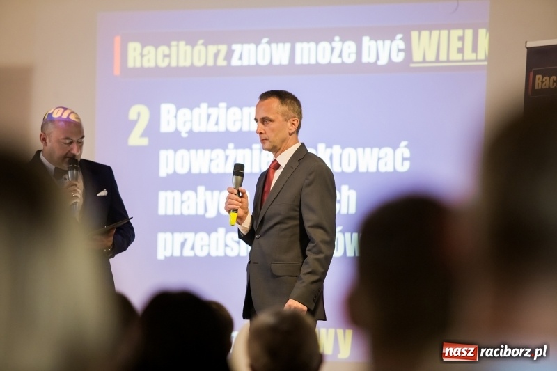 Zdjęcie w galerii na portalu naszraciborz.pl: Dziesięć obietnic Dariusza Polowego. Przyszły kandydat na prezydenta Raciborza odsłonił część kart, ale na konkrety trzeba poczekać wiadomości z regionu