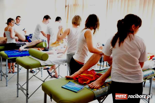 Zdjęcie w galerii na portalu naszraciborz.pl: Masowali sportowców z całej Polski wiadomości z regionu