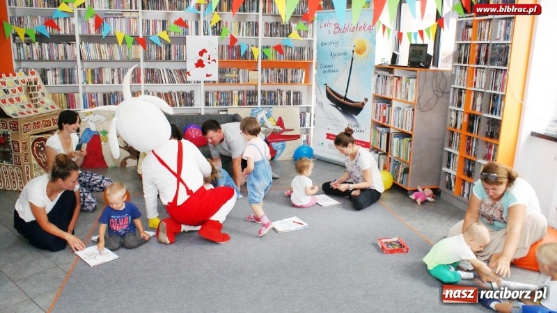 Zdjęcie w galerii na portalu naszraciborz.pl: Koziołek Matołek w Klubie Malucha na Ostrogu wiadomości z regionu