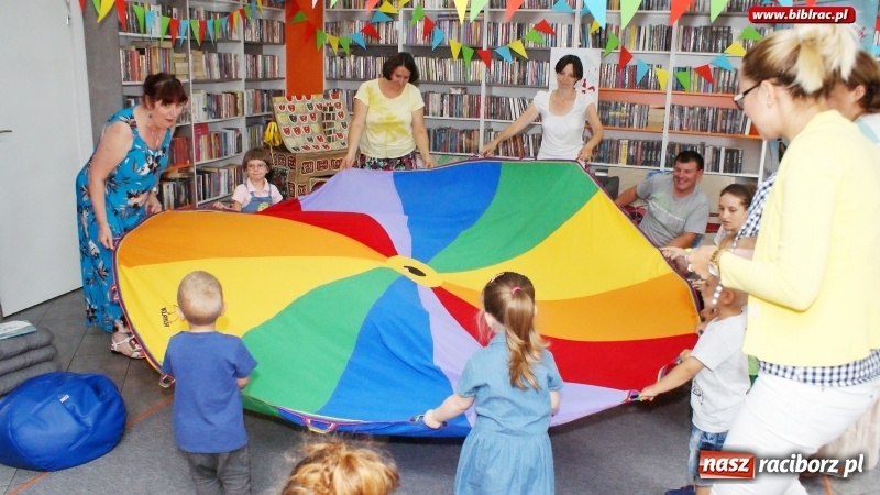 Zdjęcie w galerii na portalu naszraciborz.pl: Koziołek Matołek w Klubie Malucha na Ostrogu wiadomości z regionu
