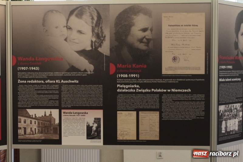 Zdjęcie w galerii na portalu naszraciborz.pl: Po naszymu dla niepodległej. Strzecha przepięknie zatańczyła na 100-lecie niepodległości  wiadomości z regionu