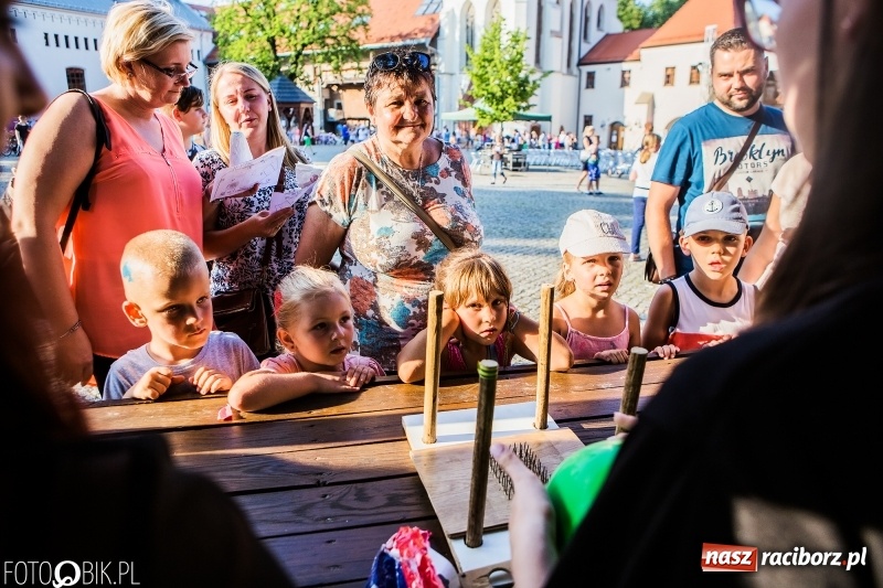 Zdjęcie w galerii na portalu naszraciborz.pl: VII Noc z Duchami na Zamku Piastowskim już za nami wiadomości z regionu