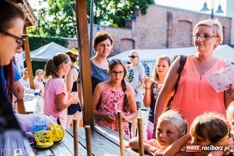 Zdjęcie w galerii na portalu naszraciborz.pl: VII Noc z Duchami na Zamku Piastowskim już za nami wiadomości z regionu