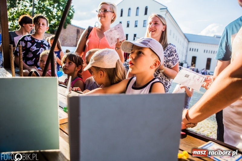 Zdjęcie w galerii na portalu naszraciborz.pl: VII Noc z Duchami na Zamku Piastowskim już za nami wiadomości z regionu