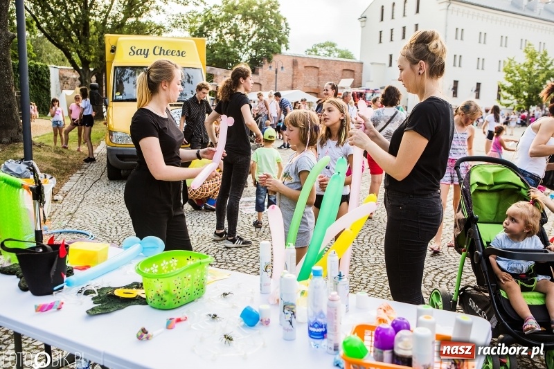 Zdjęcie w galerii na portalu naszraciborz.pl: VII Noc z Duchami na Zamku Piastowskim już za nami wiadomości z regionu