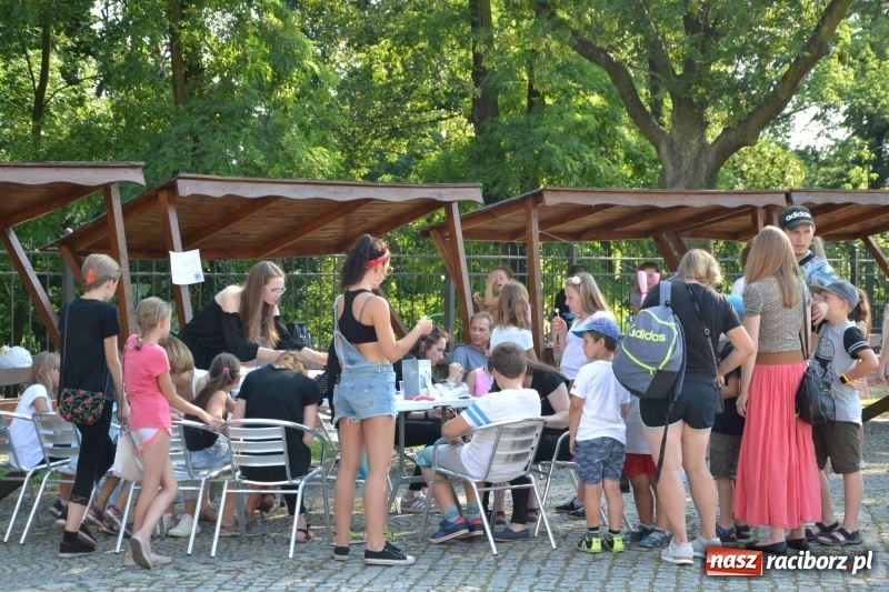 Zdjęcie w galerii na portalu naszraciborz.pl: VII Noc z Duchami na Zamku Piastowskim już za nami wiadomości z regionu