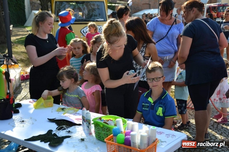 Zdjęcie w galerii na portalu naszraciborz.pl: VII Noc z Duchami na Zamku Piastowskim już za nami wiadomości z regionu