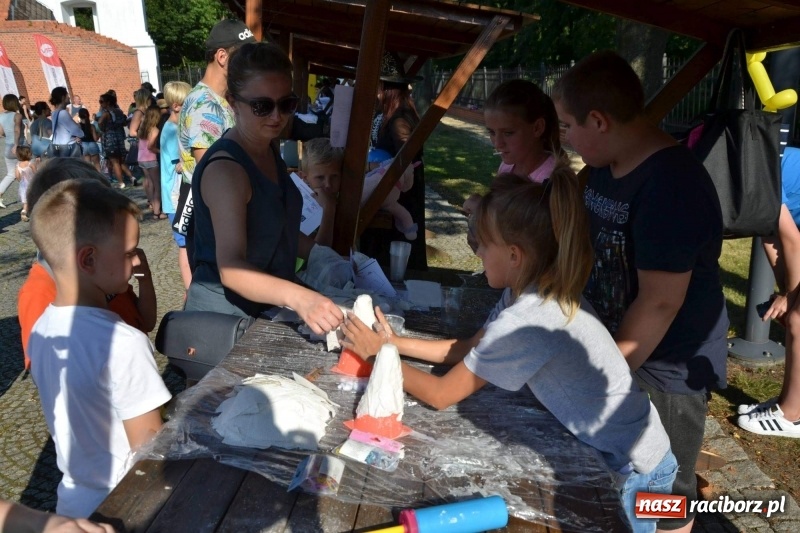 Zdjęcie w galerii na portalu naszraciborz.pl: VII Noc z Duchami na Zamku Piastowskim już za nami wiadomości z regionu